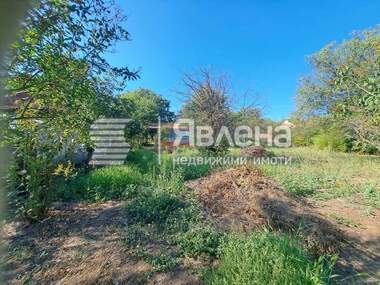 Продажба - Къща в Южна промишлена зона,  Ямбол