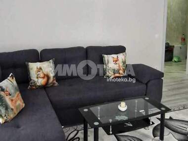 For rent - Apartment in Mladejki halm,  Plovdiv