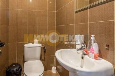 For sale - Office in Suvorovo,  Varna
