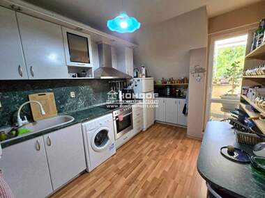 Vânzare - Apartament în Center,  Plovdiv