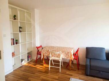 Închiriere - Apartament în Țentăr,  Burgas