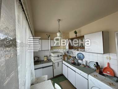 Продажа - Квартира в Карнобат,  Бургас