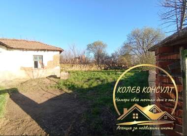 Продажба - Къща в Изворово,  Хасково