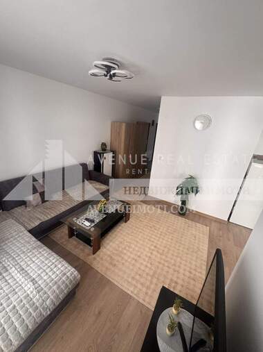Închiriere - Apartament în Otdih i kultura,  Plovdiv