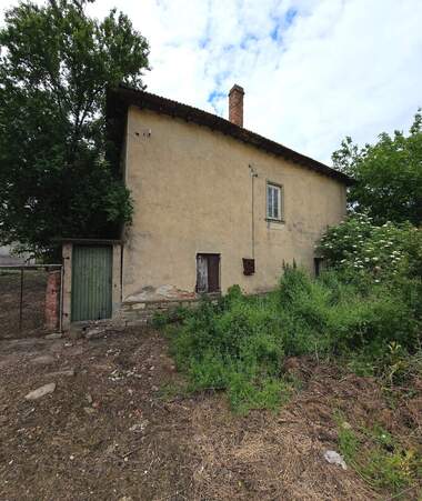 For sale - House in Karaisen,  Veliko Tyrnovo