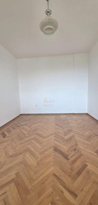 Verkauf - Wohnung in Karlowo,  Plowdiw
