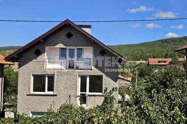 Продажа - Дом у Радомир,  Перник