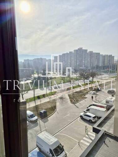 Продажба - Апартамент в Тракия,  Пловдив