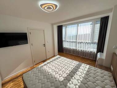 Miete - Wohnung in Lazur,  Burgas
