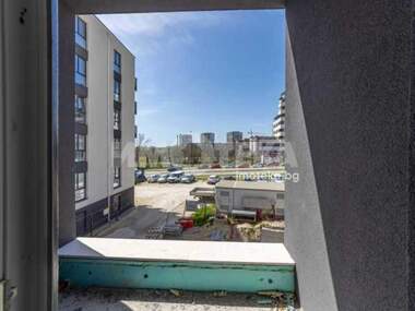 For sale - Apartment in Vazrajdane 1,  Varna