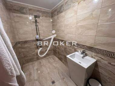 Satış - Apartman olarak Vazrojdenci,  Karcali