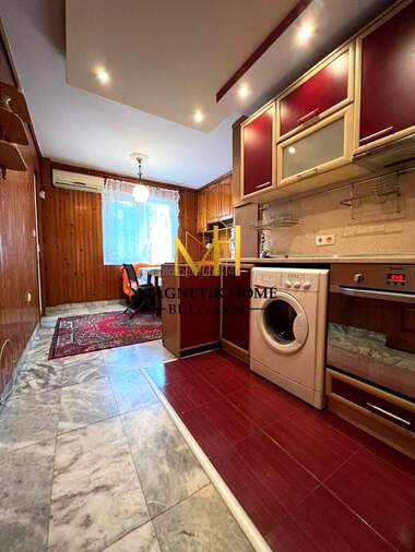 For rent - Apartment in Vazrajdane,  Burgas
