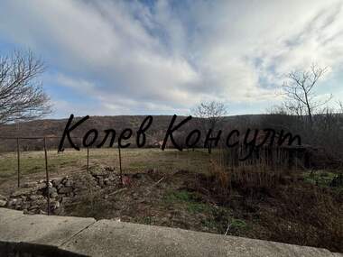 Продажба - Къща в Светлина,  Хасково