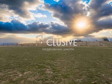 Vânzare - Teren de construcții în Zdraveț,  Varna
