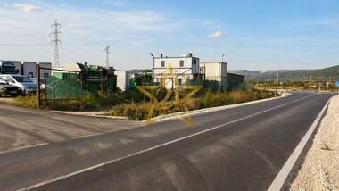 Vânzare - Teren de construcții în Ezerovo,  Varna