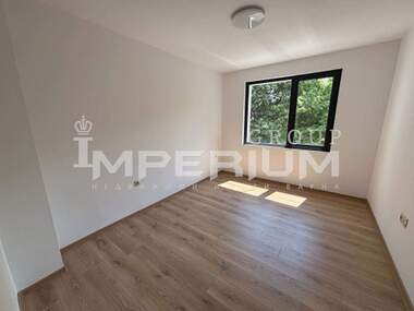 For sale - Apartment in Troshevo,  Varna