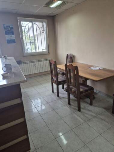 Închiriere - Birou în Țentăr,  Vrața