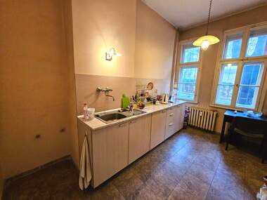Verkauf - Wohnung in Center,  Sovia