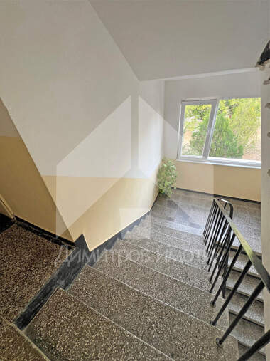 Verkauf - Wohnung in Waltschi Dol,  Warna