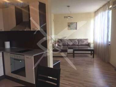 Închiriere - Apartament în Kamenița 2,  Plovdiv