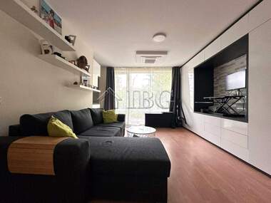 Vânzare - Apartament în Elenite,  Burgas