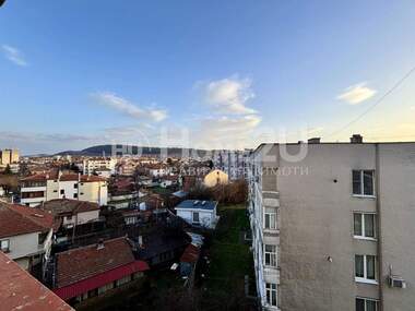Satış - Apartman olarak Karnobat,  Burgas