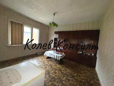 Продажа - Этаж дома в Куба,  Хасково