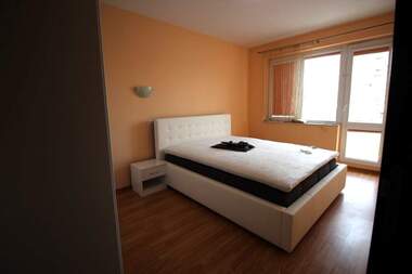 Miete - Wohnung in Zorniza,  Burgas