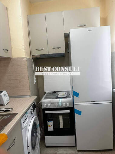 Închiriere - Apartament în Zdraveț,  Ruse
