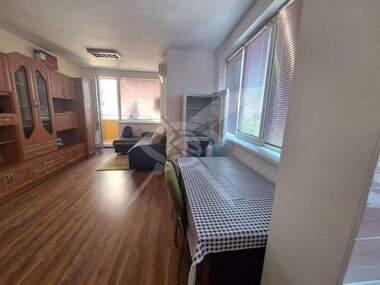 Kira - Apartman olarak Iujen,  Plovdiv