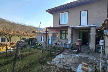 For sale - House in Novo Iankovo,  Shumen