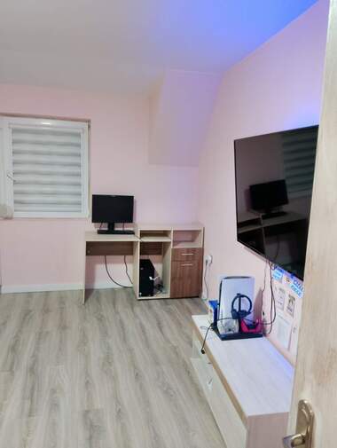 Vânzare - Apartament în Sviștiov,  Veliko Tărnovo