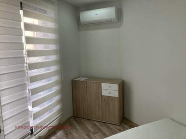 Kira - Apartman olarak Pogrebi,  Varna