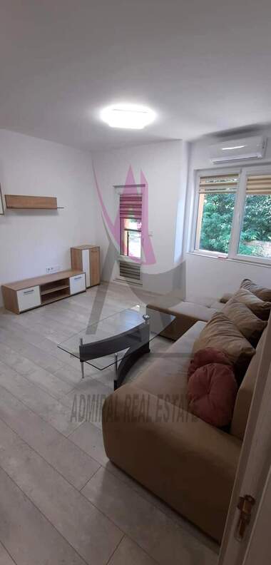 For rent - Apartment in Cveten kvartal,  Varna