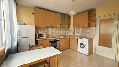 Vânzare - Apartament în Văzrajdane,  Burgas