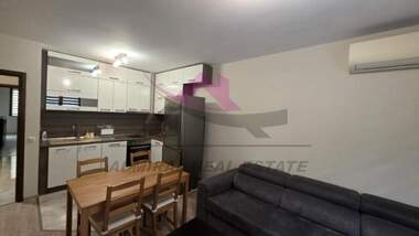 For rent - Apartment in VINS - Cherven ploshtad,  Varna