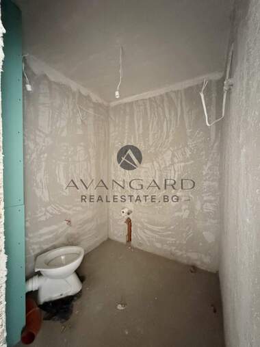 Продажба - Апартамент в Остромила,  Пловдив