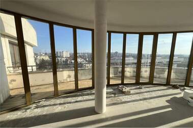 Kira - Ofis olarak Center,  Ruse