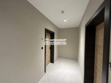 Vânzare - Apartament în Kărșiaka,  Plovdiv