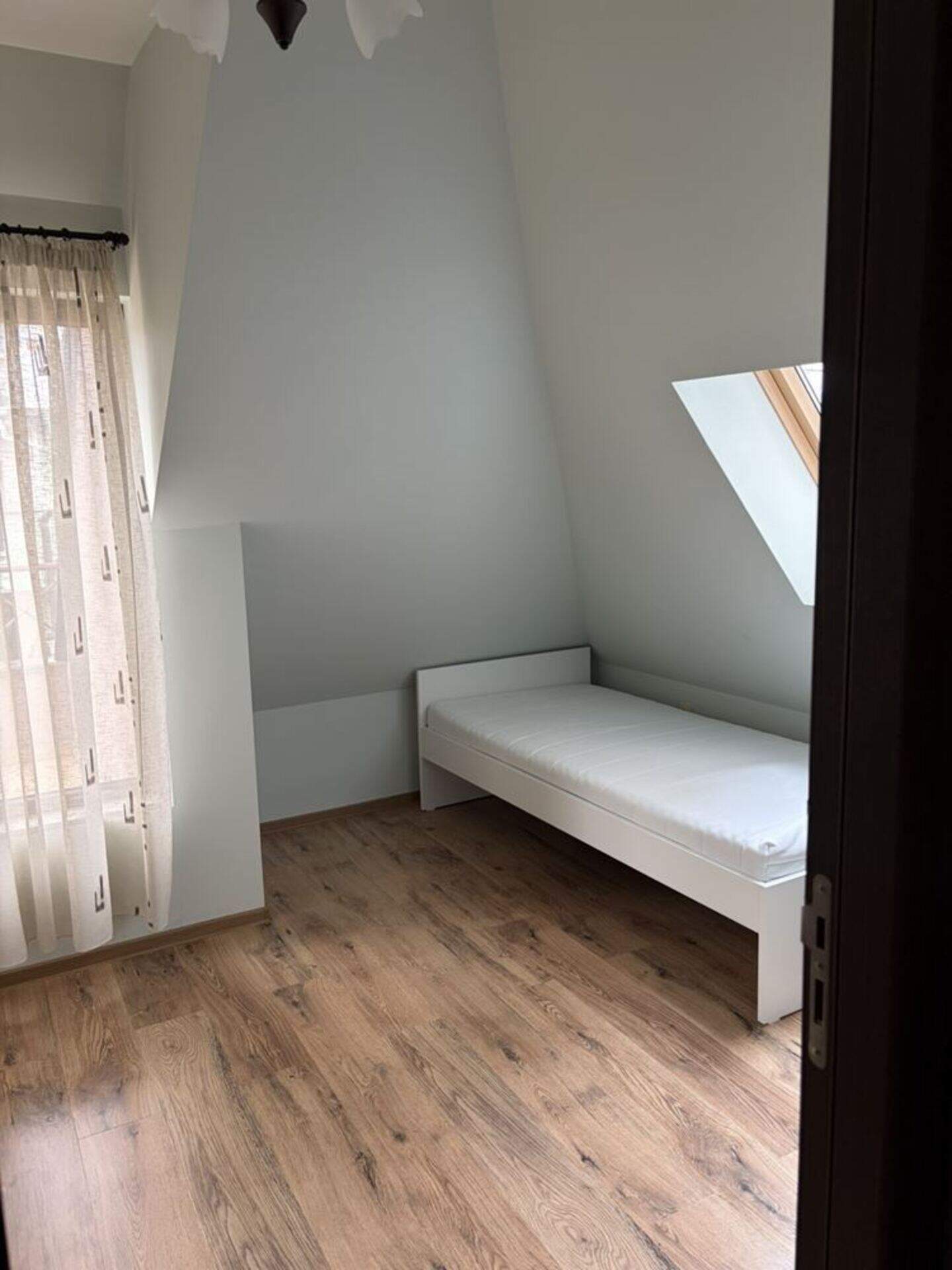 Cu trei camere Apartament în Mladejki hălm, Plovdiv – fotografia 4