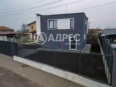 For sale - House in Golianovci,  Sofia Oblast