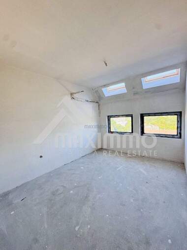 Satış - Apartman olarak Levski,  Varna
