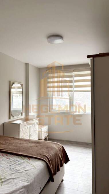 Vânzare - Apartament în Văzrajdane 4,  Varna