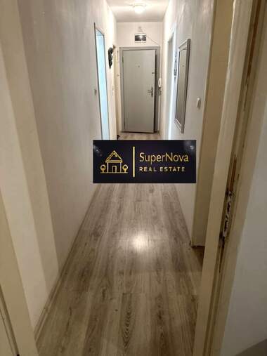 Vânzare - Apartament în Drujba 1,  Haskovo