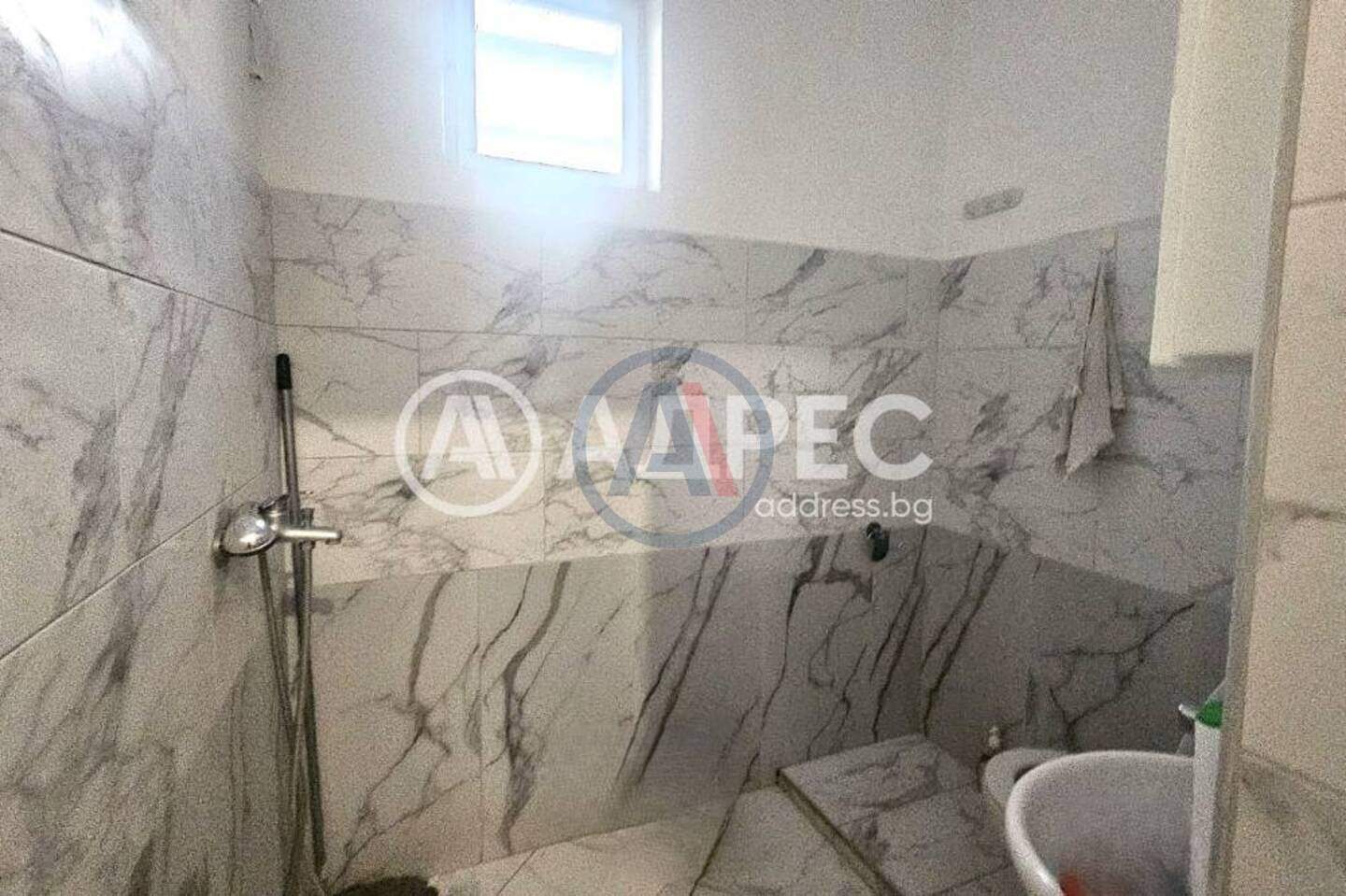 Laden in Okrazhna bolniza - Generali, Varna – Foto 8