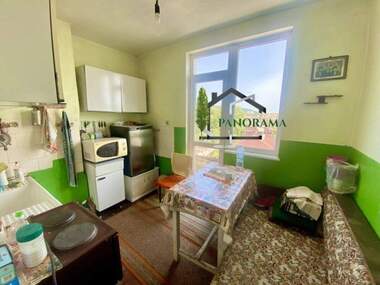 Vânzare - Apartament în Center,  Șumen