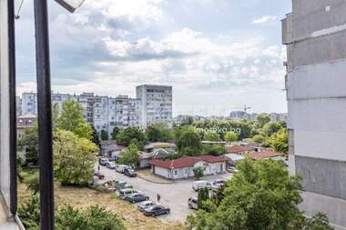 Продажа - Квартира в Младост 1,  Варна