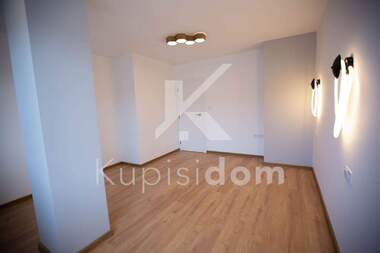Vânzare - Apartament în Center,  Stara Zagora