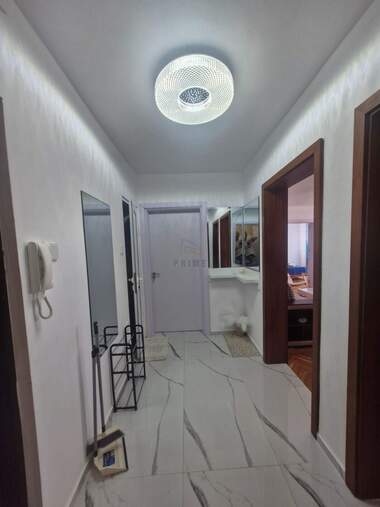 Miete - Wohnung in Lazur,  Burgas