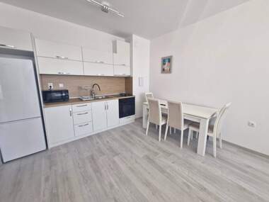 Miete - Wohnung in Izgrew,  Burgas